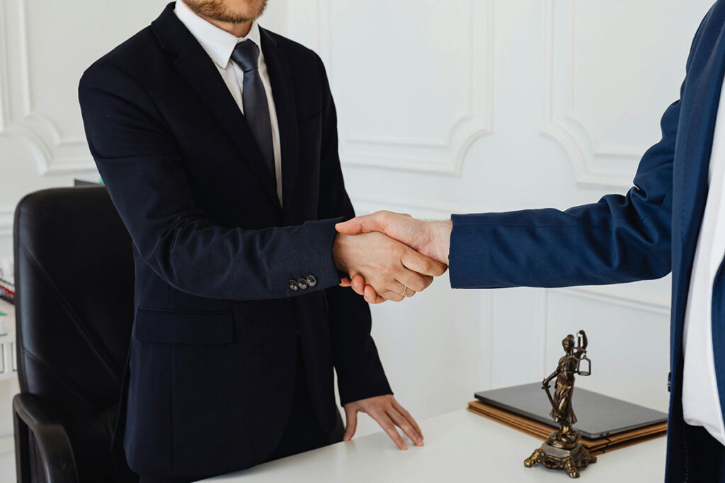 Can I Switch Lawyers in the Middle of a Personal Injury Case in Massachusetts?
